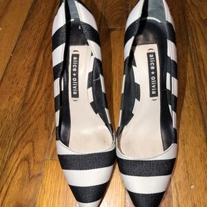 Alice + Olivia Black and White Striped Women's Shoes size 38